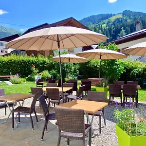 https://hotel-viallet.hotels-rhonealpes.com