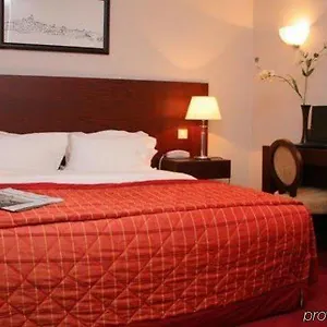 *** Hotel Ibis Styles La Reine Frankreich